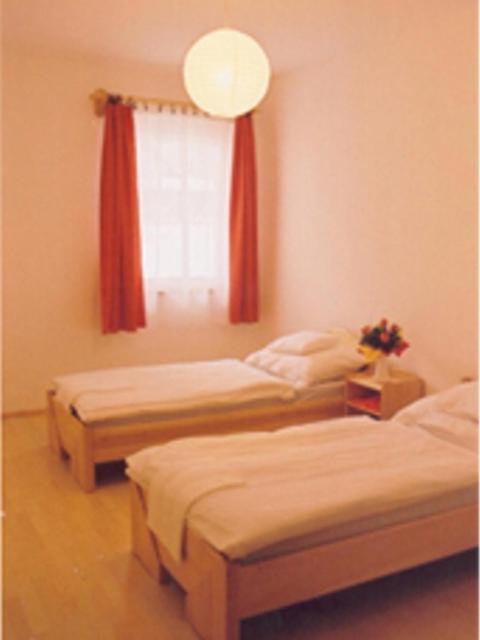 Bed and Breakfast Rezkakas Fogado Зирц Номер фото